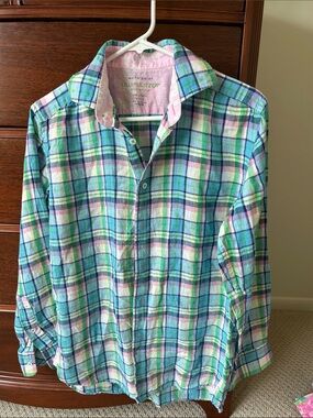Lilly Pulitzer Men’s Linen Button Down